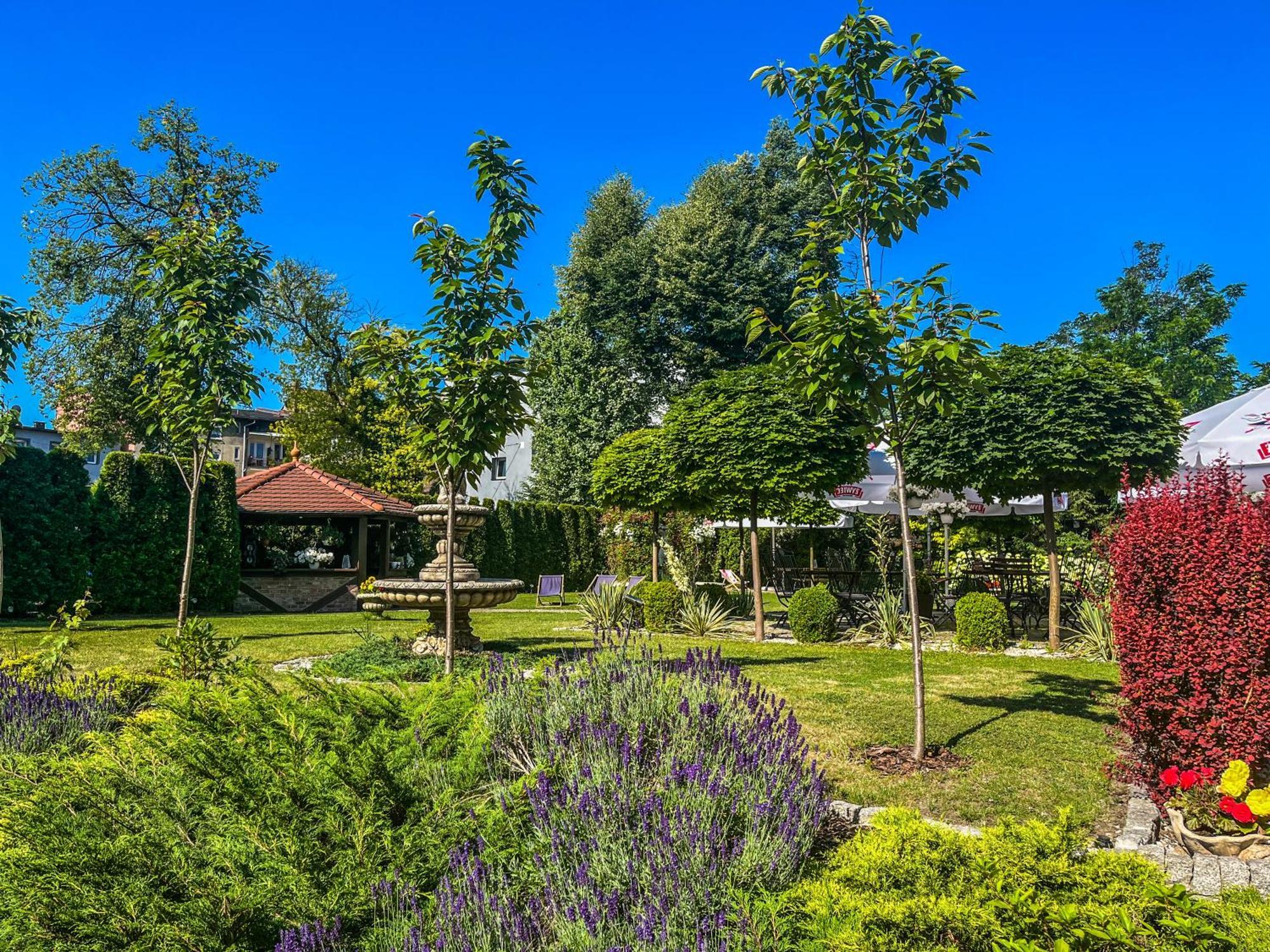 Hotel Adria Ruda Śląska Kültér fotó